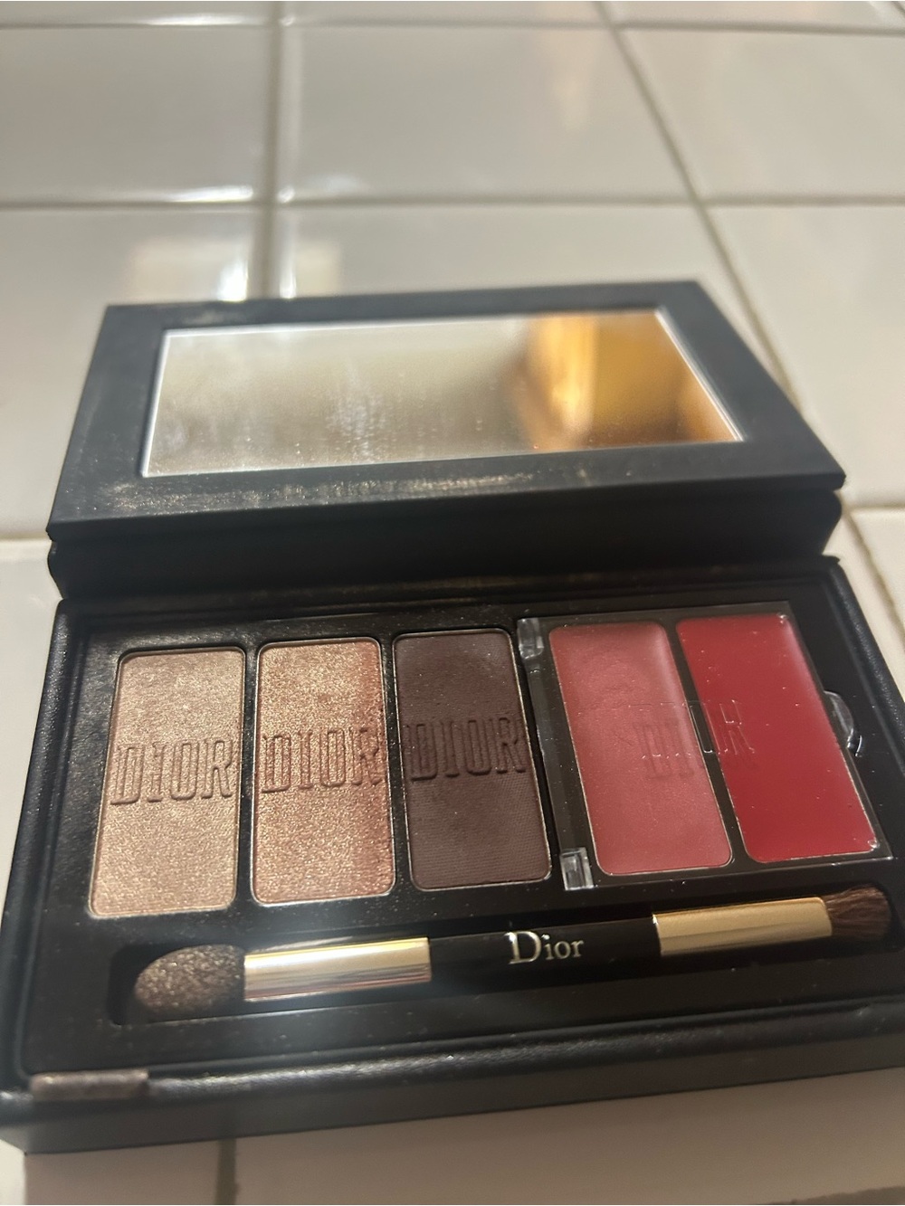 Dior Women Eyeshadow & Lip Palette - Shimmer Champagne, Rose, Brown & Red